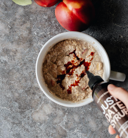 Spiced Nectarine Cream Overnight Oats