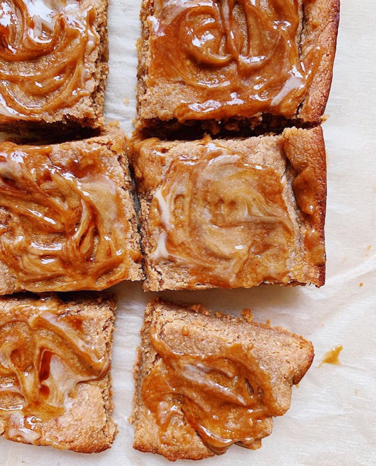 Date Tahini Cake Batter Blondies