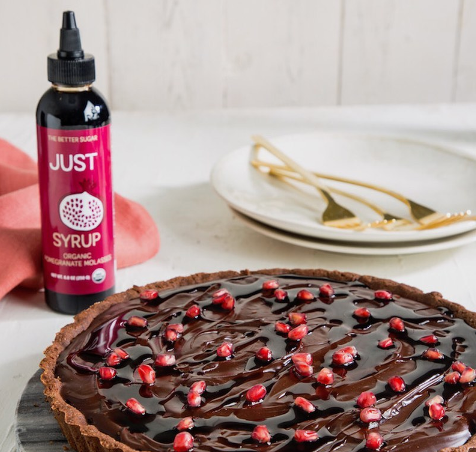 VALENTINE’S DAY GIFT GUIDE WITH OUR FAVORITE FEMALE OWNED BRANDS!